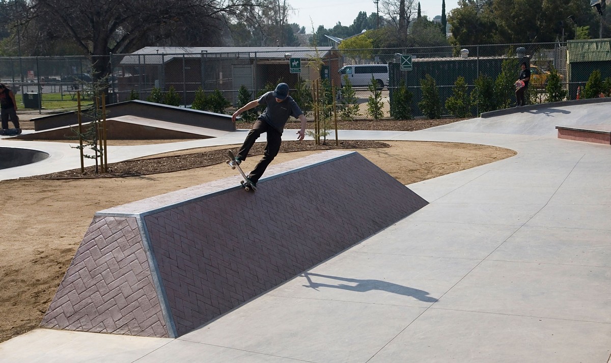 Hansen Dam skatepark